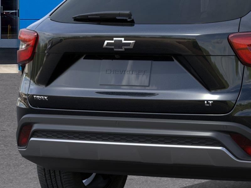 New 2026 Chevrolet Trax LT w/ Driver Confidence Package FWD image 14