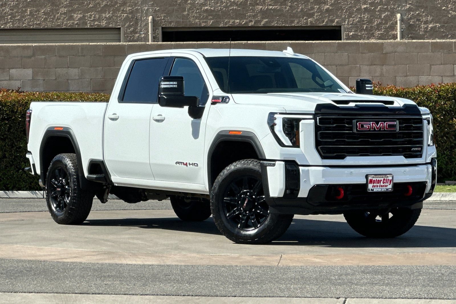 Certified 2026 GMC Sierra 2500 AT4 AWD/4WD image 2