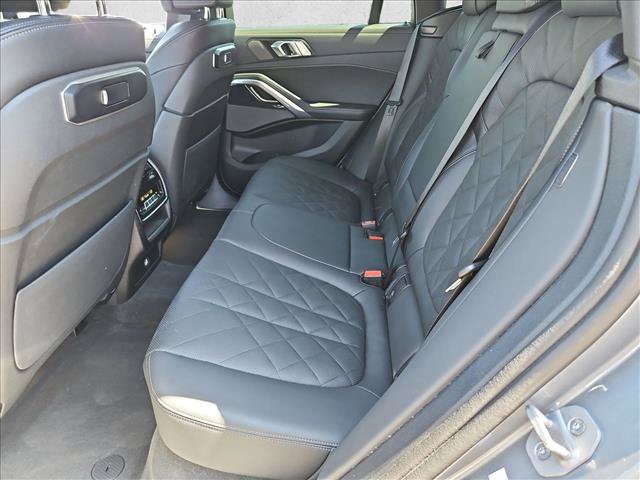 Used 2026 BMW X6 xDrive40i AWD/4WD image 20