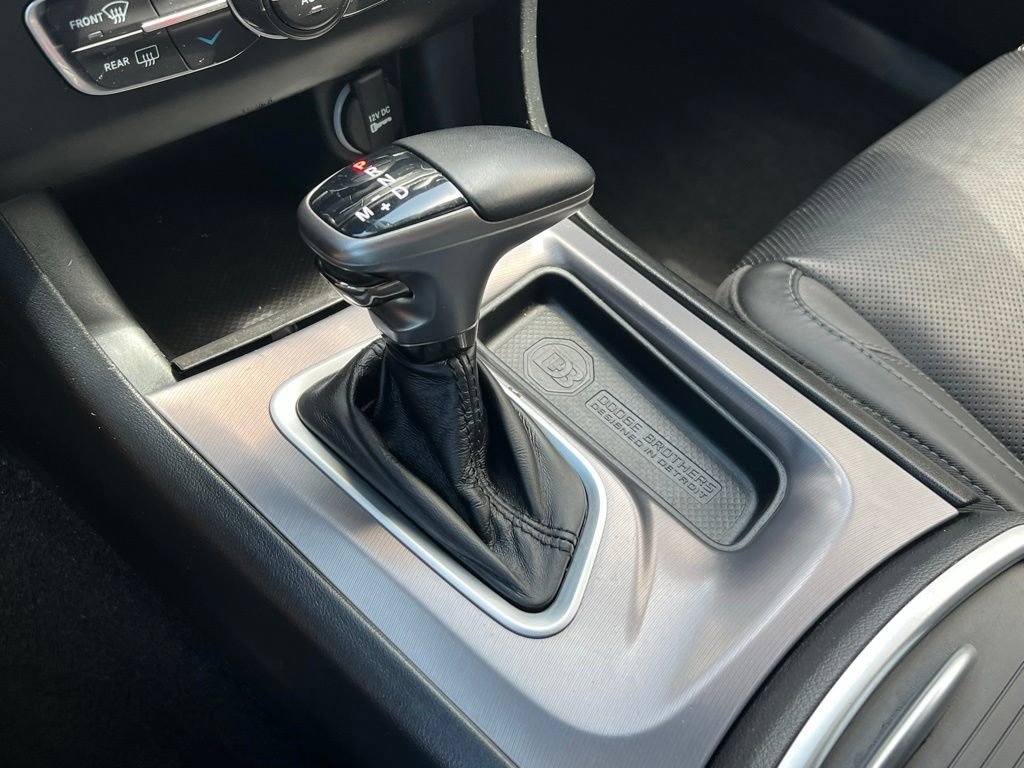 Used 2022 Dodge Charger SXT w/ Plus Group RWD image 35