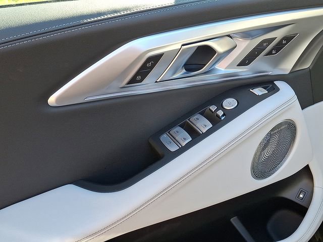 New 2026 BMW XM Label Red image 11