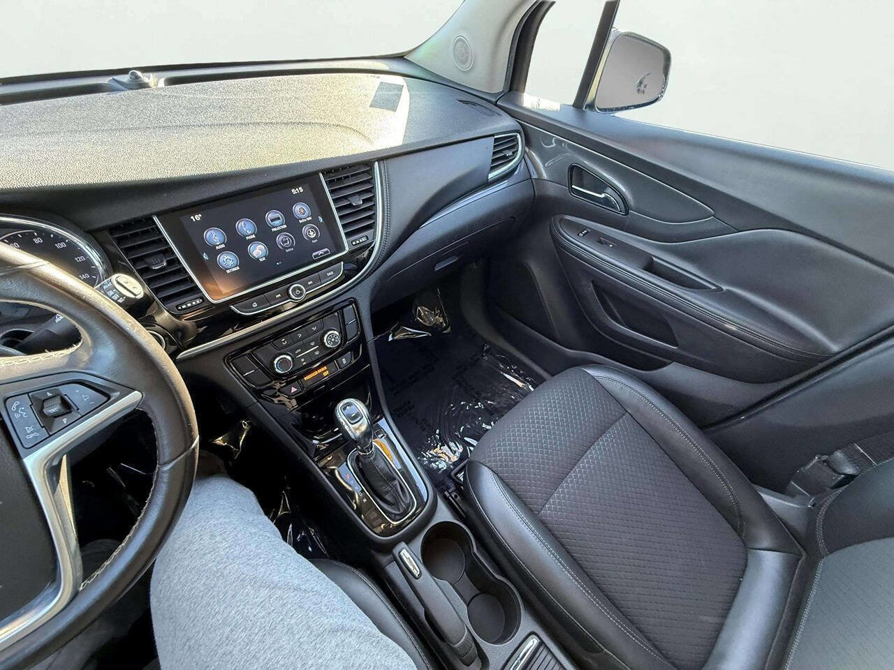 Used 2017 Buick Encore Preferred image 18