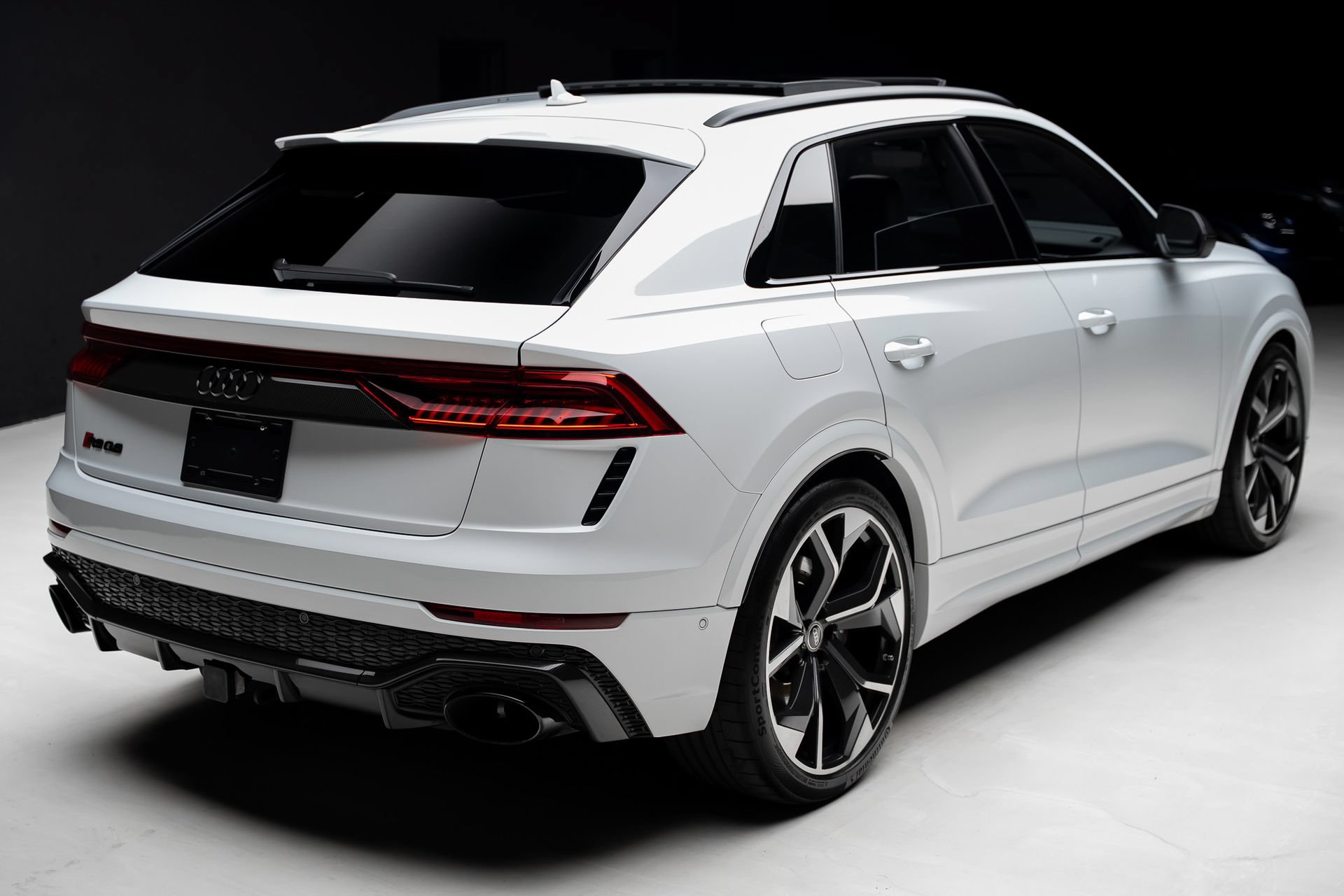 Used 2023 Audi RS Q8 AWD/4WD image 35