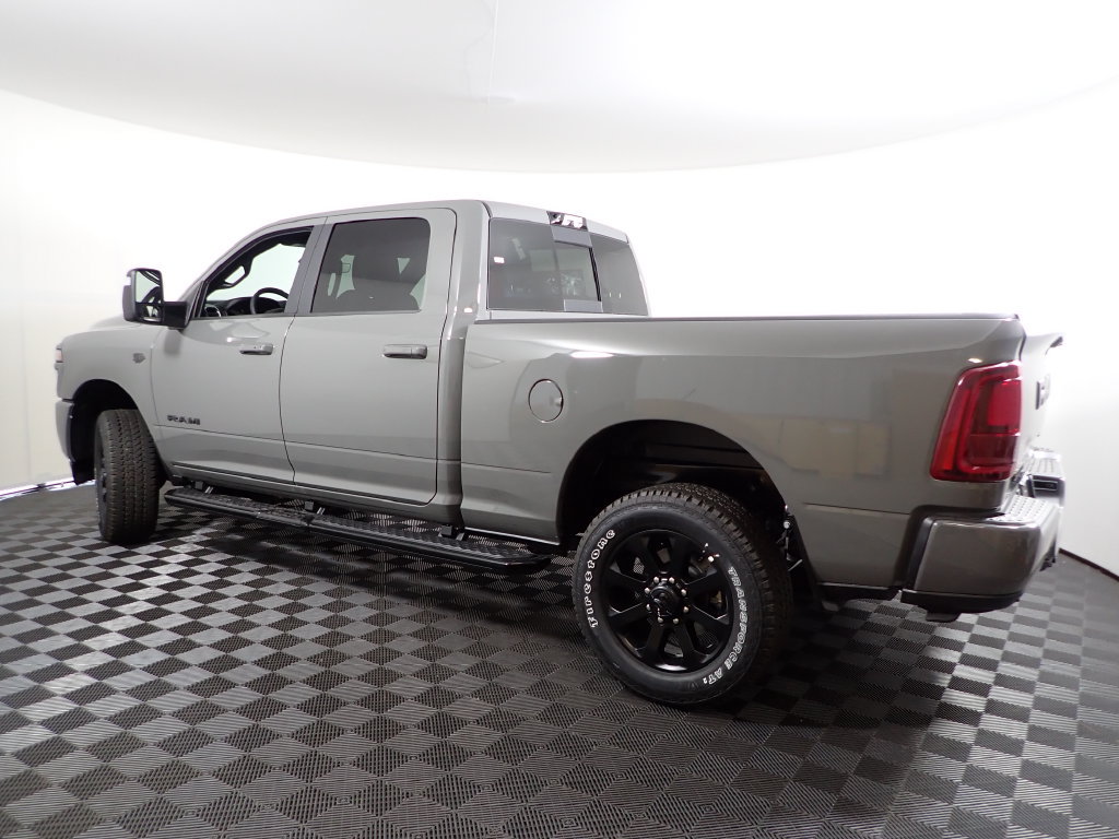 New 2027 RAM 2500 Laramie w/ Night Edition AWD/4WD image 13