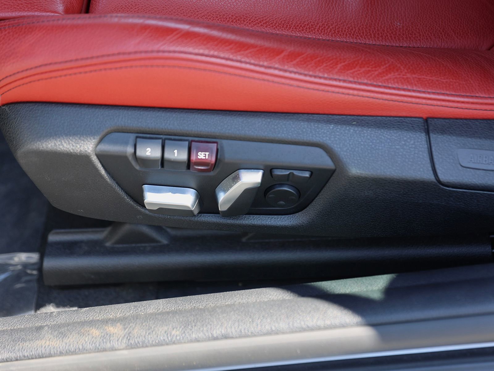 Used 2020 BMW 230i xDrive Convertible w/ Premium Package AWD/4WD image 16