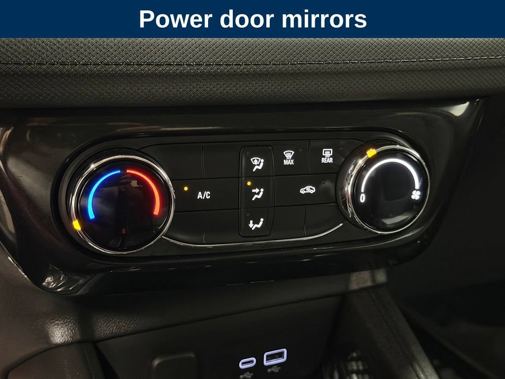 Used 2025 Chevrolet TrailBlazer LT FWD image 23