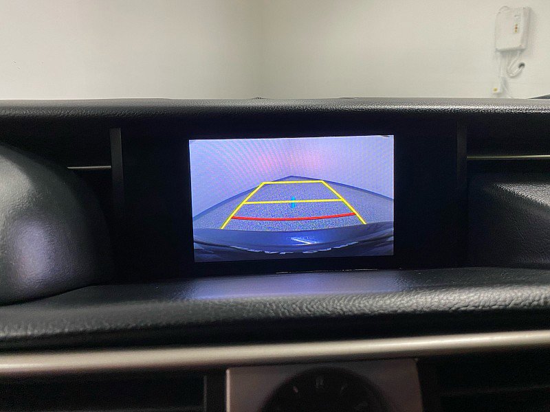 Used 2016 Lexus IS 200t image 25