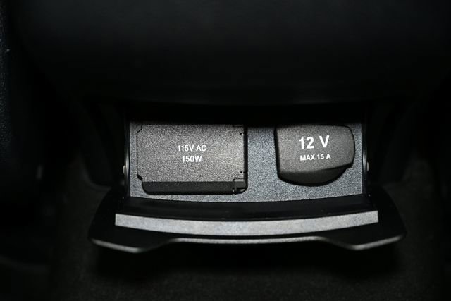 Used 2018 Mercedes-Benz GLC 300 4MATIC image 52