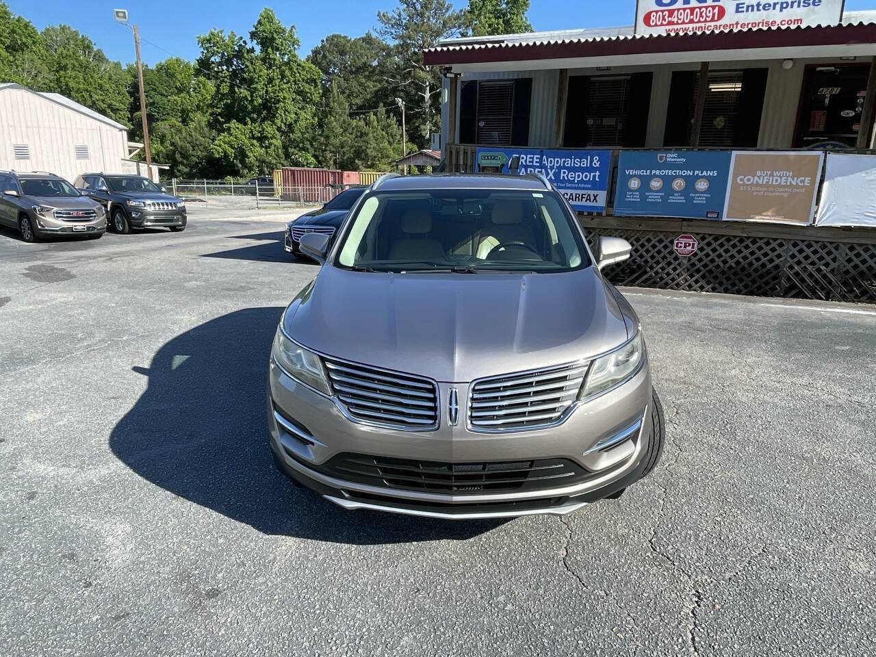 Used 2018 Lincoln MKC Premiere AWD/4WD image 2