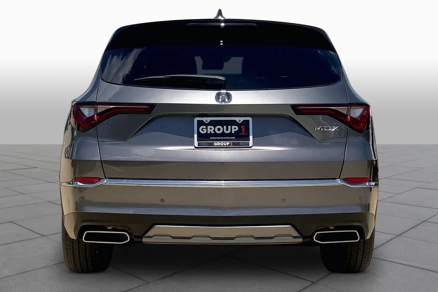 Used 2026 Acura MDX w/ Technology Package FWD image 5