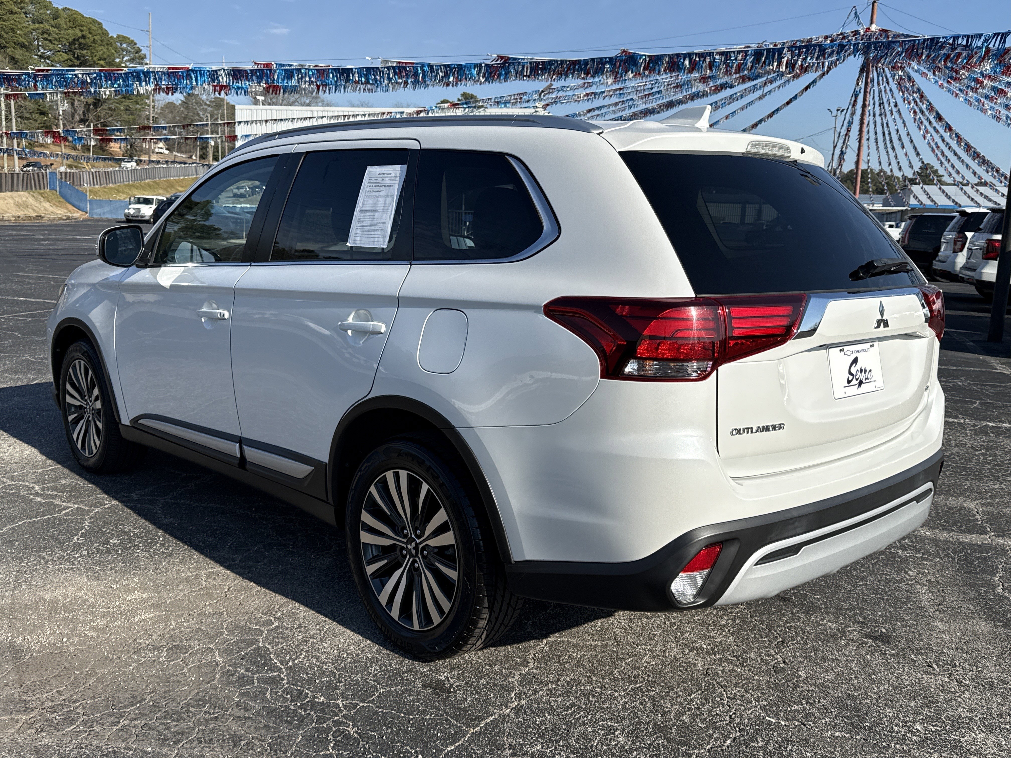 Used 2020 Mitsubishi Outlander AWD image 7