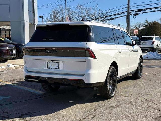 New 2026 Lincoln Navigator L Black Label AWD/4WD image 4