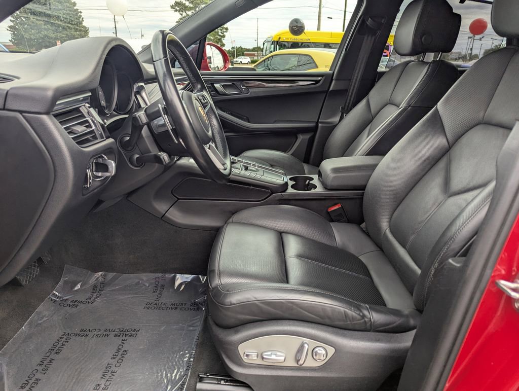 Used 2021 Porsche Macan S w/ Premium Package Plus image 12