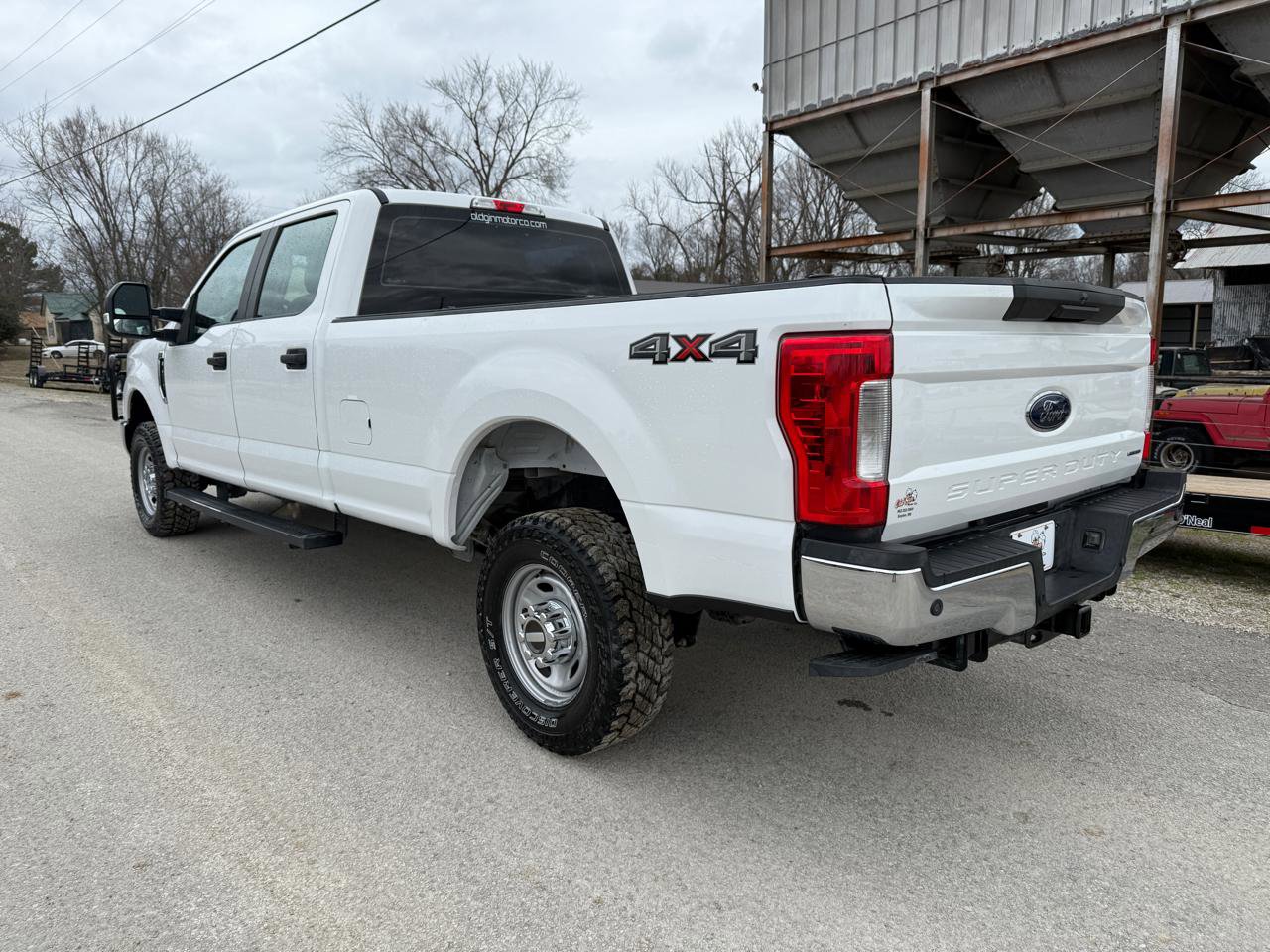 Used 2019 Ford F250 XL w/ Power Equipment Group image 3