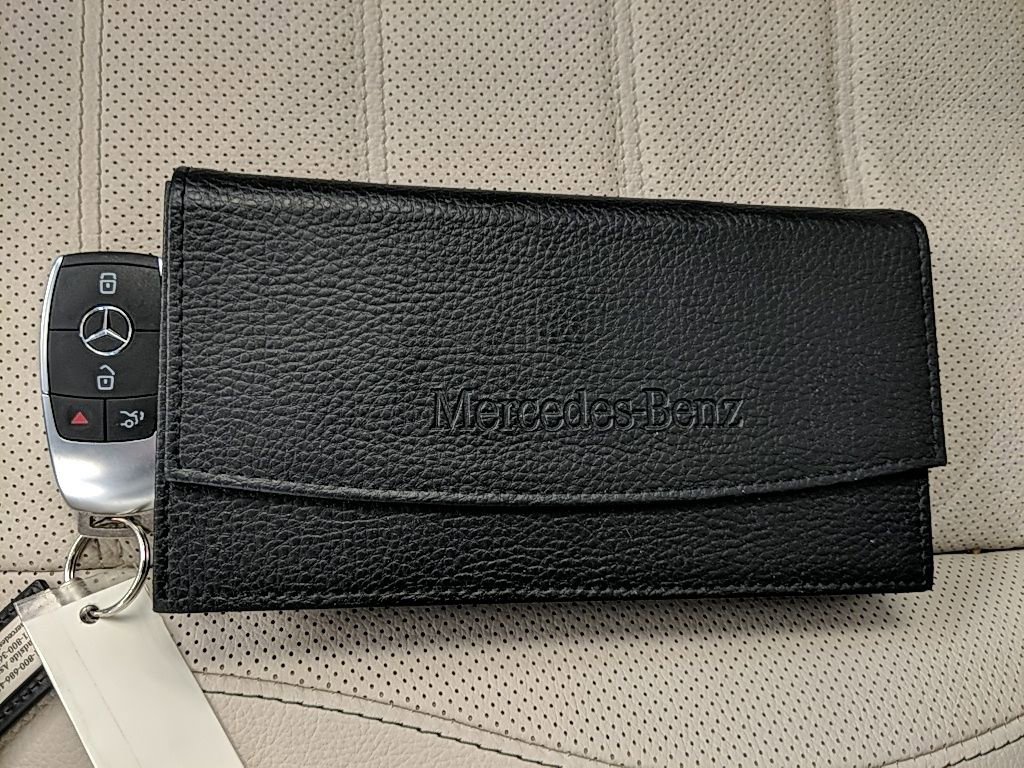 Used 2024 Mercedes-Benz GLE 450 4MATIC image 36