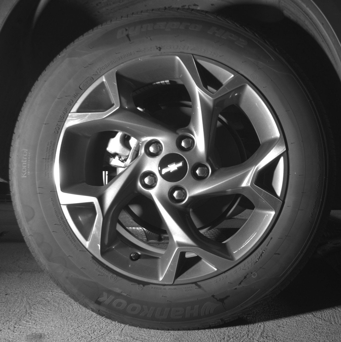Used 2025 Chevrolet Trax LT FWD image 15