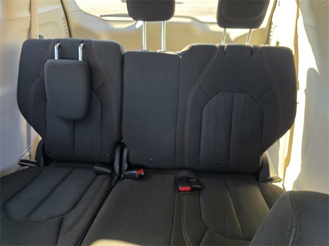 Used 2020 Chrysler Pacifica Touring image 11