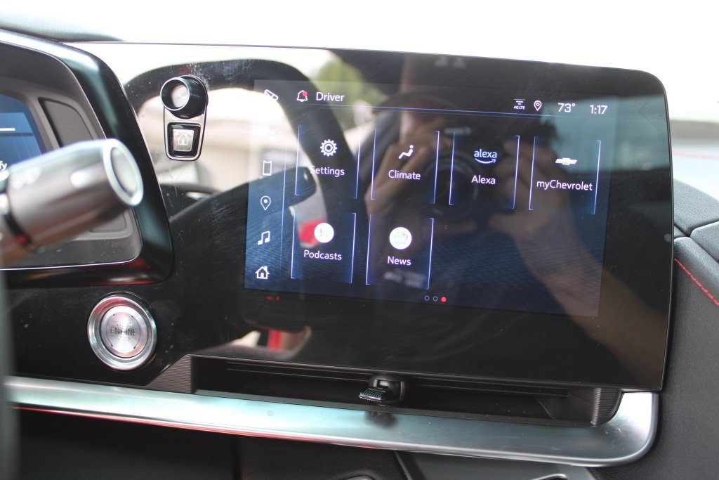 Used 2024 Chevrolet Corvette Z06 image 17