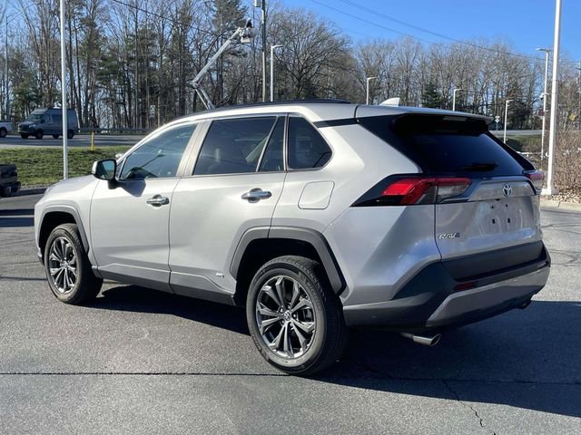 Used 2022 Toyota RAV4 Limited image 3