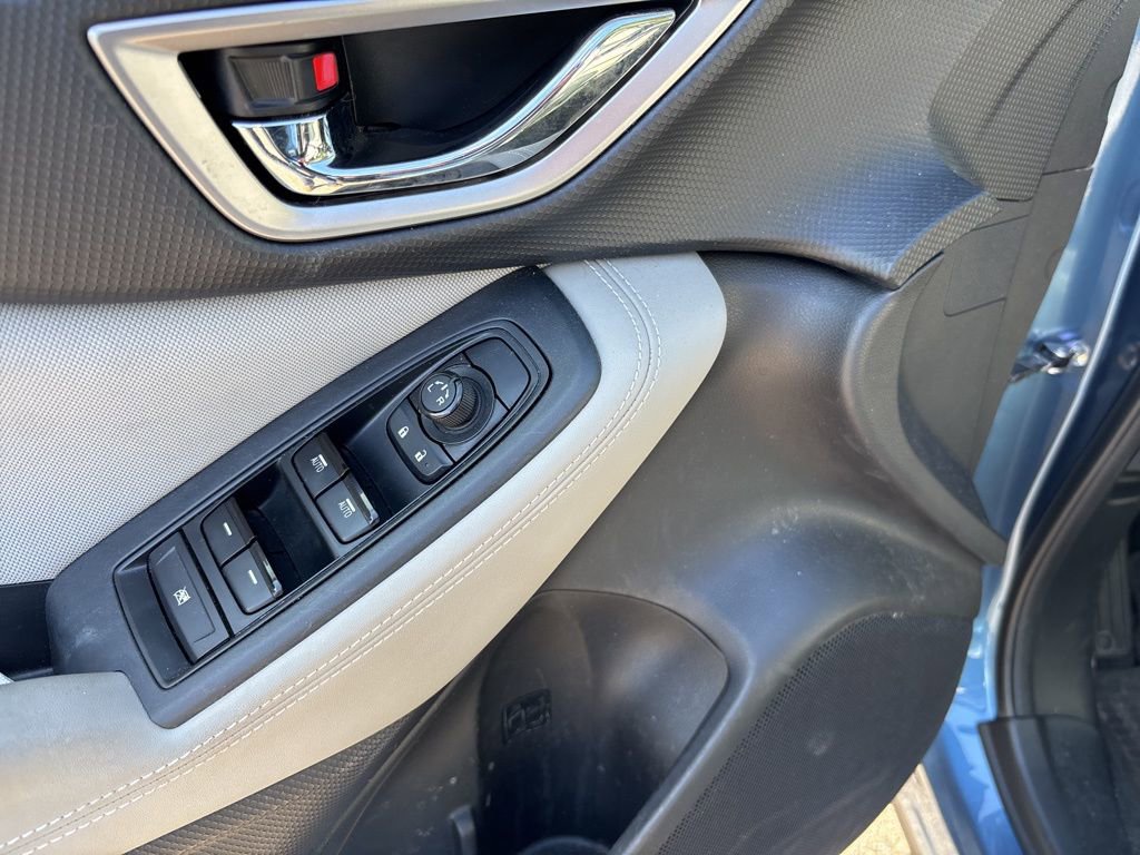 Used 2022 Subaru Forester Premium w/ Popular Package #3 image 9