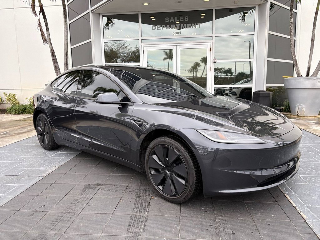 Used 2025 Tesla Model 3 Long Range image 2