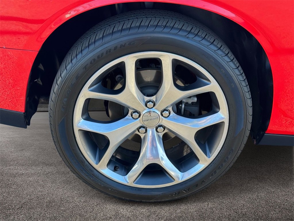Used 2015 Dodge Challenger SXT Plus w/ Technology Group image 8