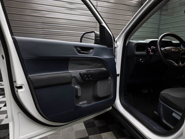 Used 2022 Ford Maverick XL FWD image 31