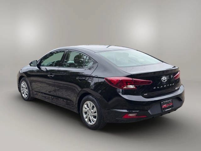 Used 2020 Hyundai Elantra SE w/ Cargo Package (C1) FWD image 7