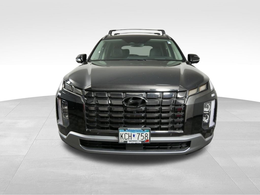 Used 2023 Hyundai Palisade Limited AWD/4WD image 3