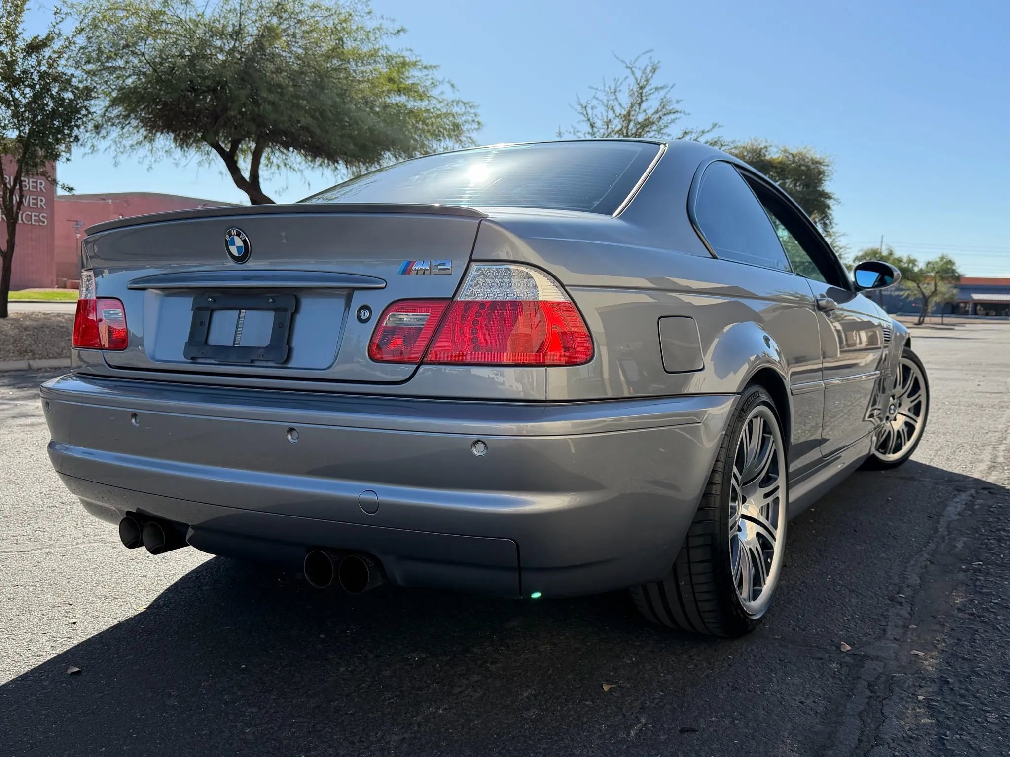 Used 2004 BMW M3 Coupe image 2