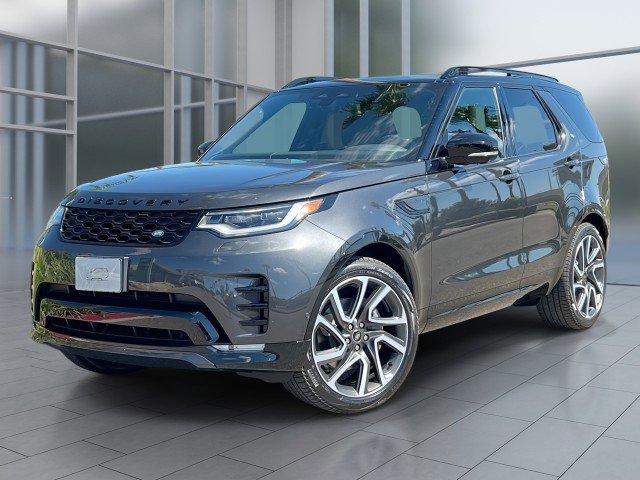 New 2025 Land Rover Discovery Dynamic SE