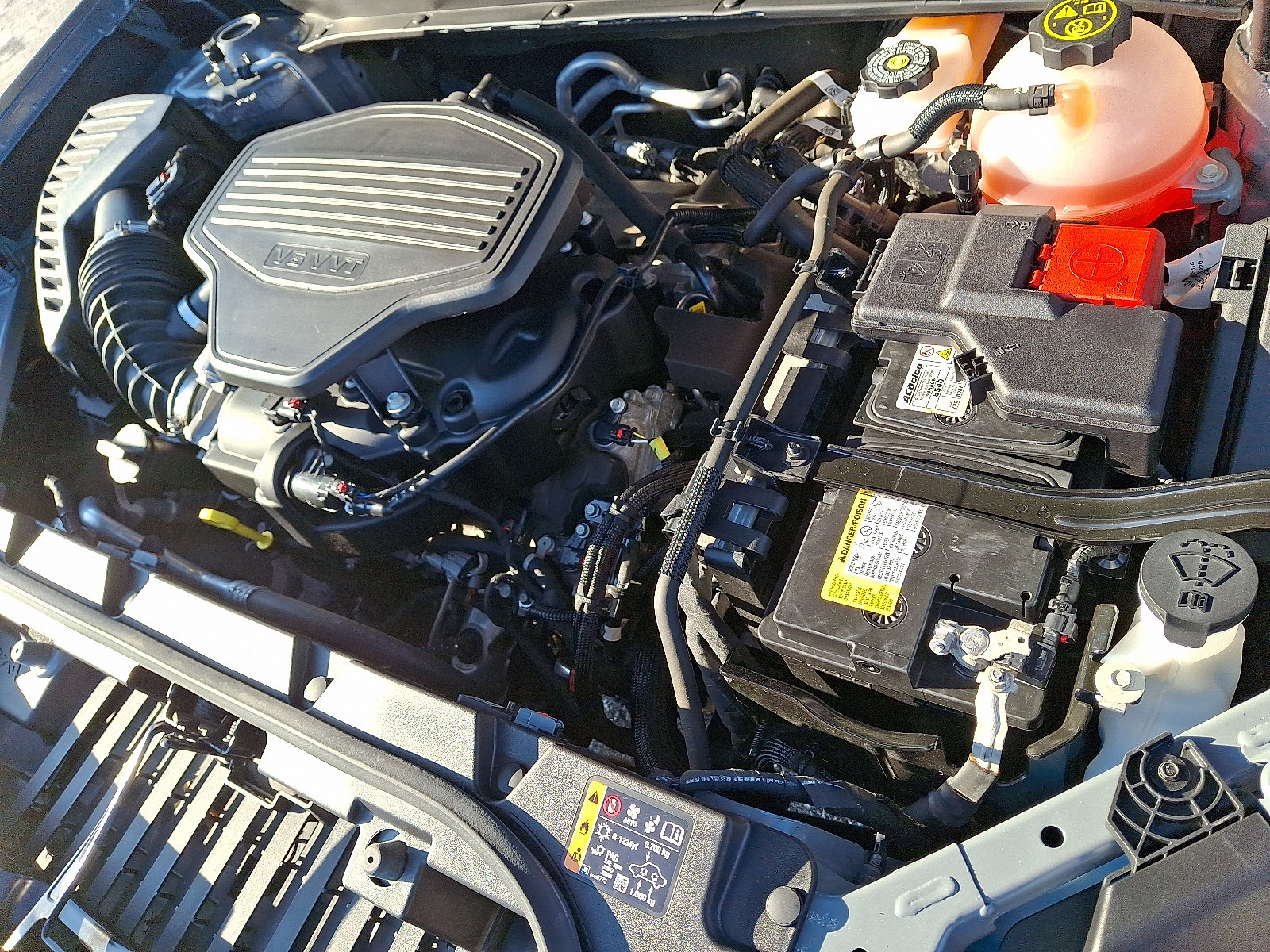 Certified 2023 GMC Acadia SLT w/ Elevation Edition image 30