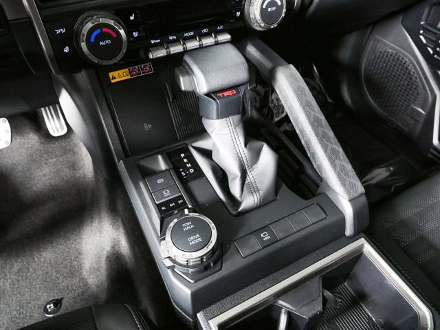 Used 2025 Toyota 4Runner TRD Sport Premium AWD/4WD image 19