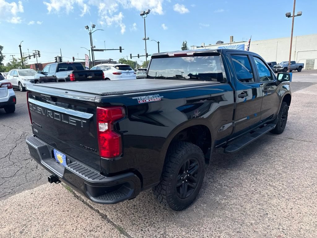 Used 2022 Chevrolet Silverado 1500 Custom Trail Boss w/ LPO, Dark Essentials Package AWD/4WD image 9