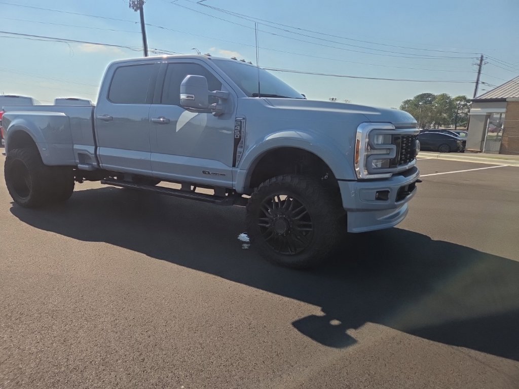 Used 2025 Ford F450 Lariat w/ FX4 Off-Road Package AWD/4WD image 29