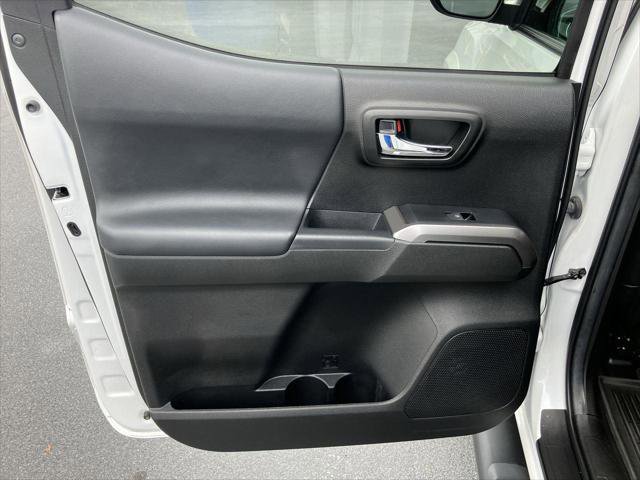 Certified 2022 Toyota Tacoma Limited w/ Nightshade Package image 27