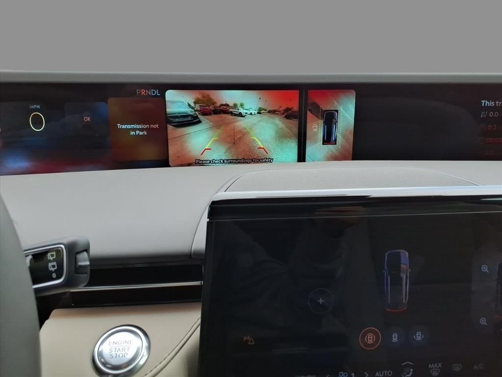 New 2025 Lincoln Nautilus Reserve w/ Jet Appearance Package AWD/4WD image 24