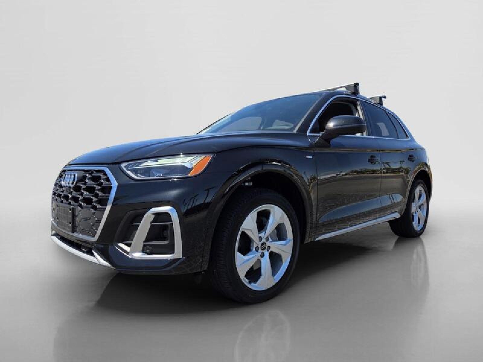 Used 2025 Audi Q5 2.0T Premium Plus w/ Premium Plus Package AWD/4WD image 8