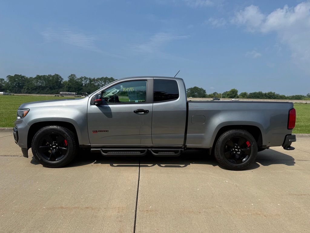 Used 2022 Chevrolet Colorado LT w/ Redline Special Edition AWD/4WD image 10