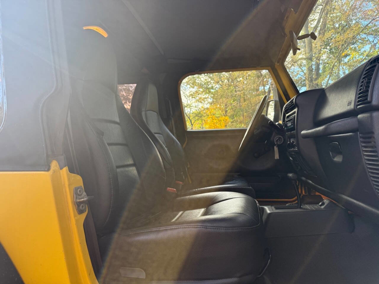 Used 2002 Jeep Wrangler SE image 22