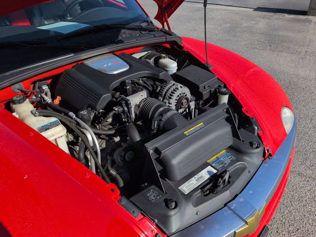 Used 2003 Chevrolet SSR w/ Preferred Equipment Group RWD image 31