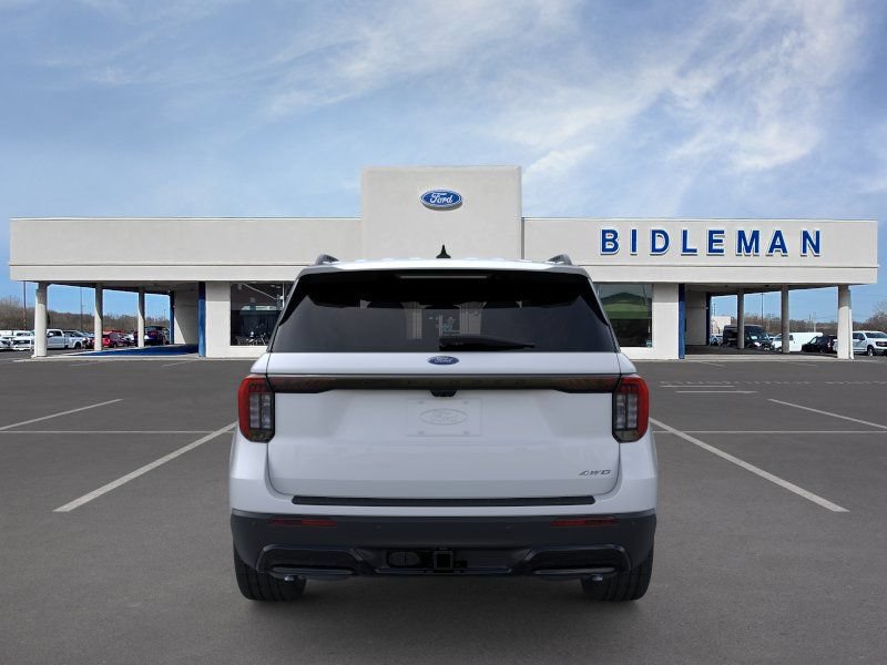 New 2026 Ford Explorer ST-Line w/ ST-Line Street Pack AWD/4WD image 5