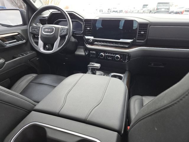 Used 2024 GMC Sierra 1500 Elevation w/ Elevation Premium Package image 30