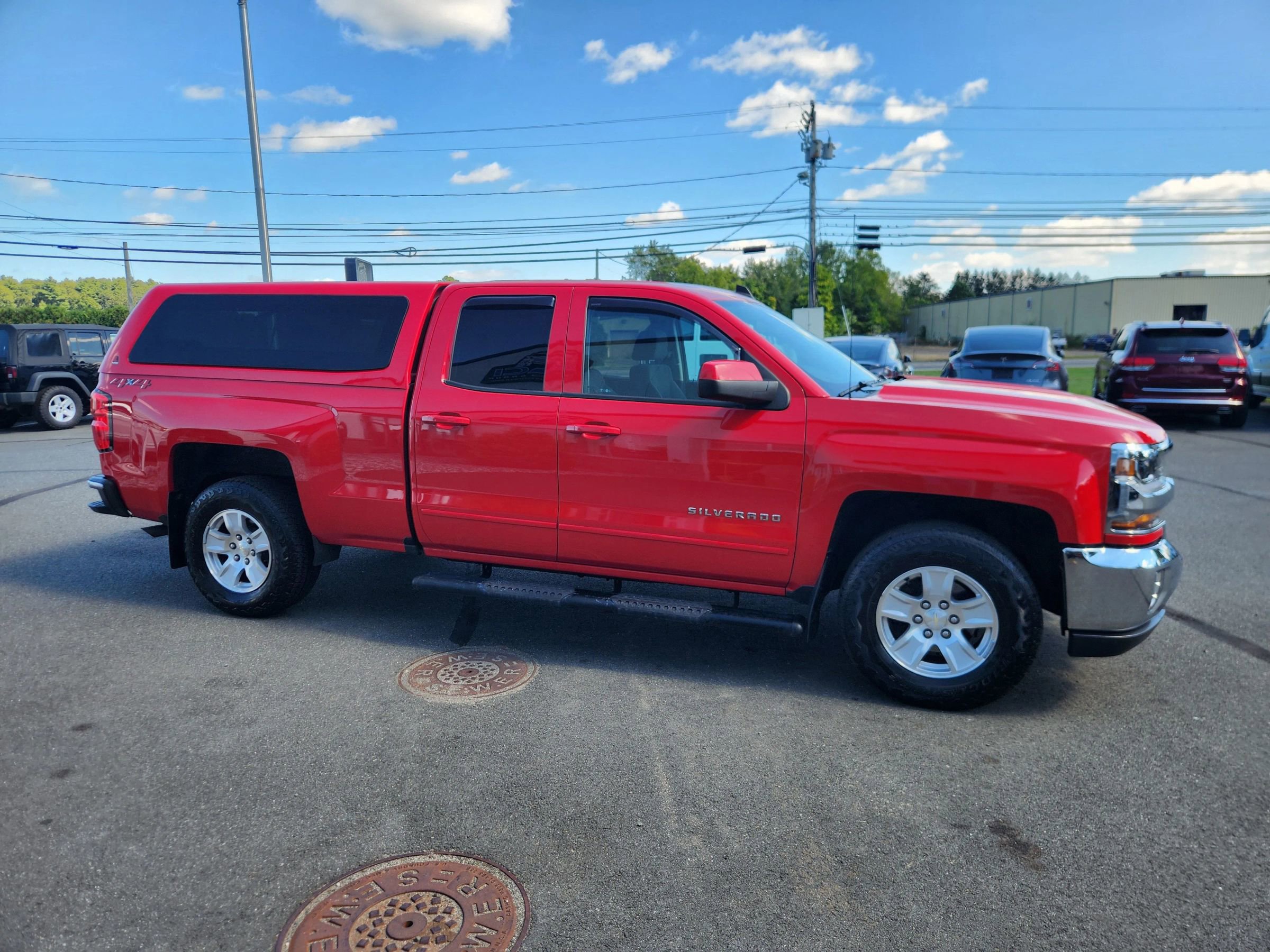 Used 2018 Chevrolet Silverado 1500 LT w/ All Star Edition image 18