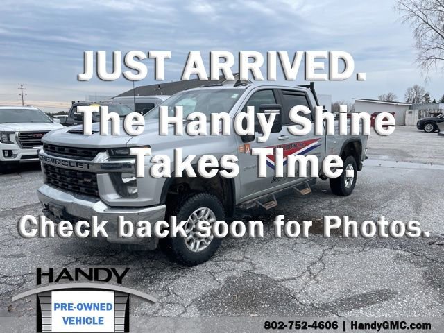 Used 2021 Chevrolet Silverado 2500 LT w/ Convenience Package image 3