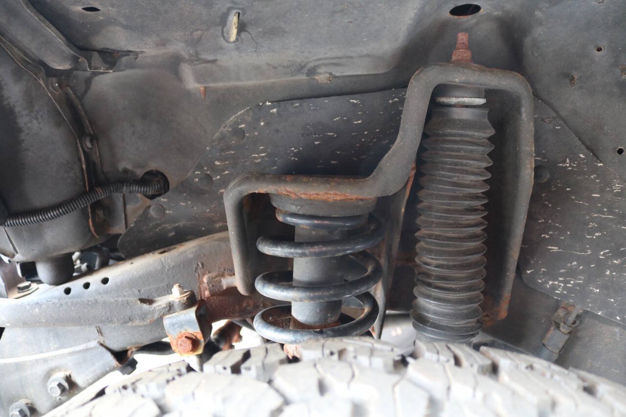 Used 2006 Jeep Wrangler X AWD/4WD image 36
