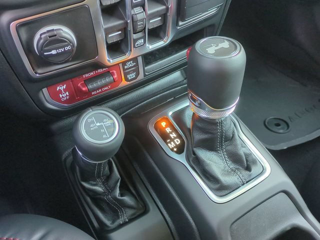 New 2026 Jeep Wrangler Unlimited Rubicon AWD/4WD image 38