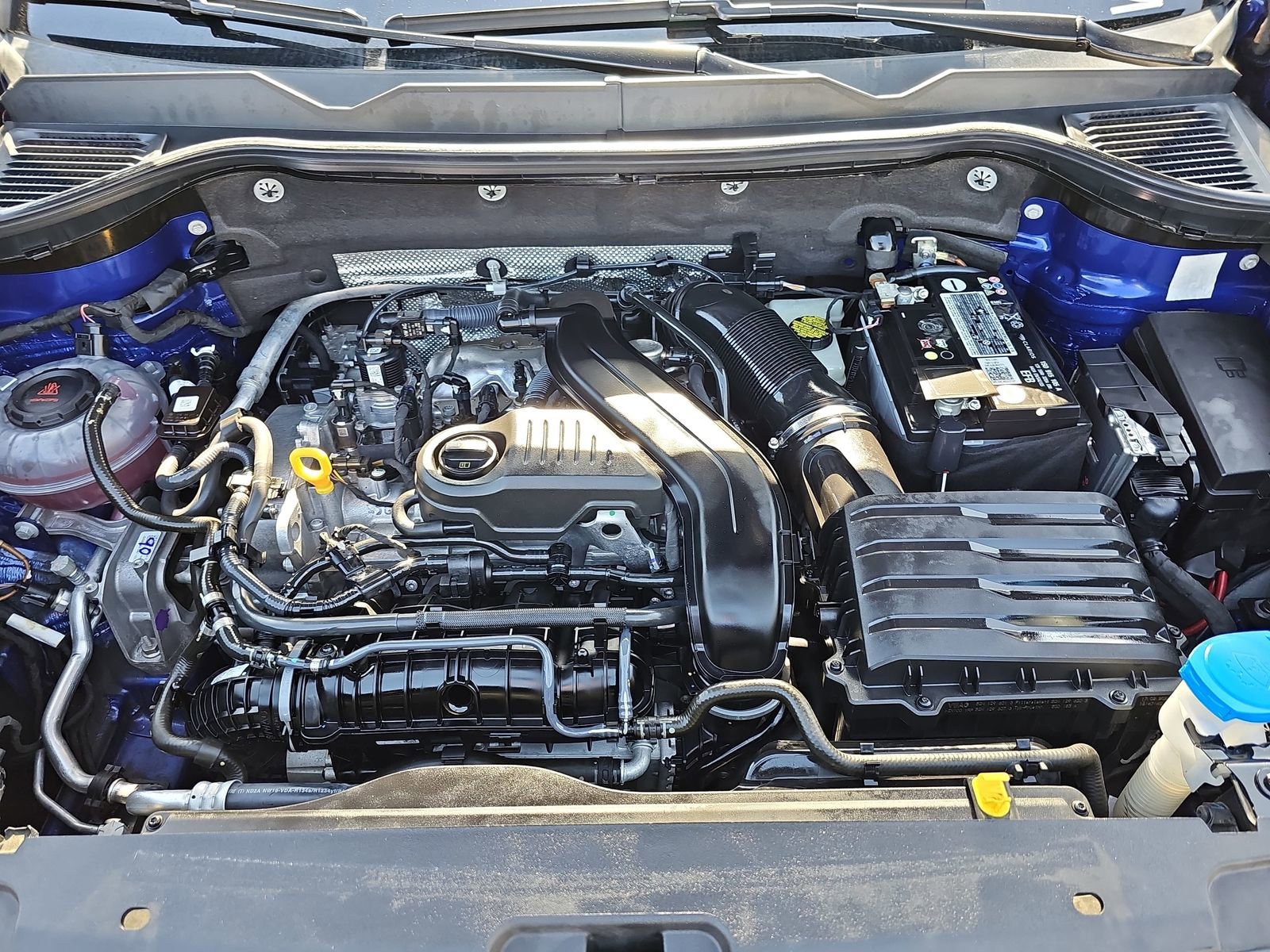 Used 2022 Volkswagen Taos SE image 35