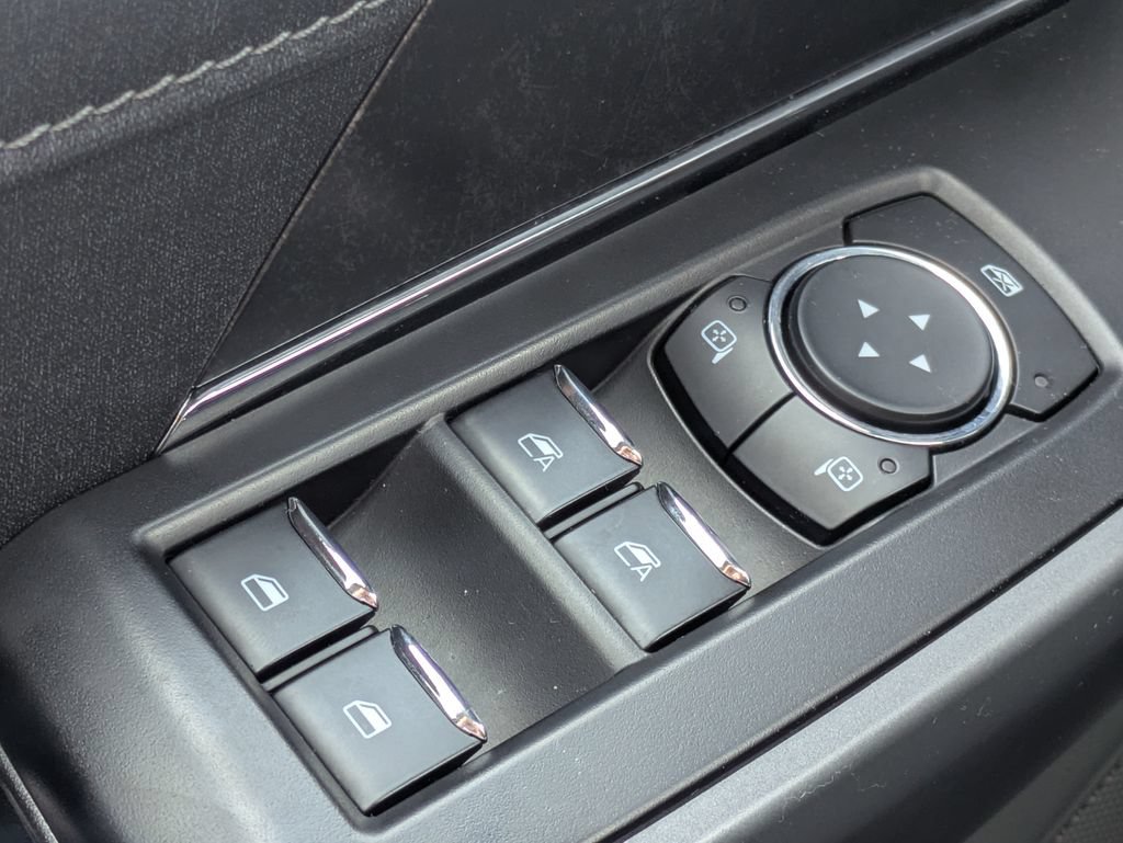 Used 2023 Ford F150 Lightning XLT AWD/4WD image 24