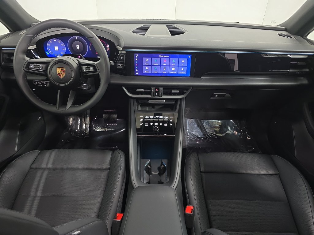 New 2026 Porsche Macan Electric RWD image 13